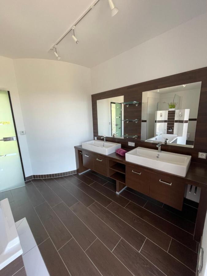 Villa Wanderlux 젤라메일스 외부 사진